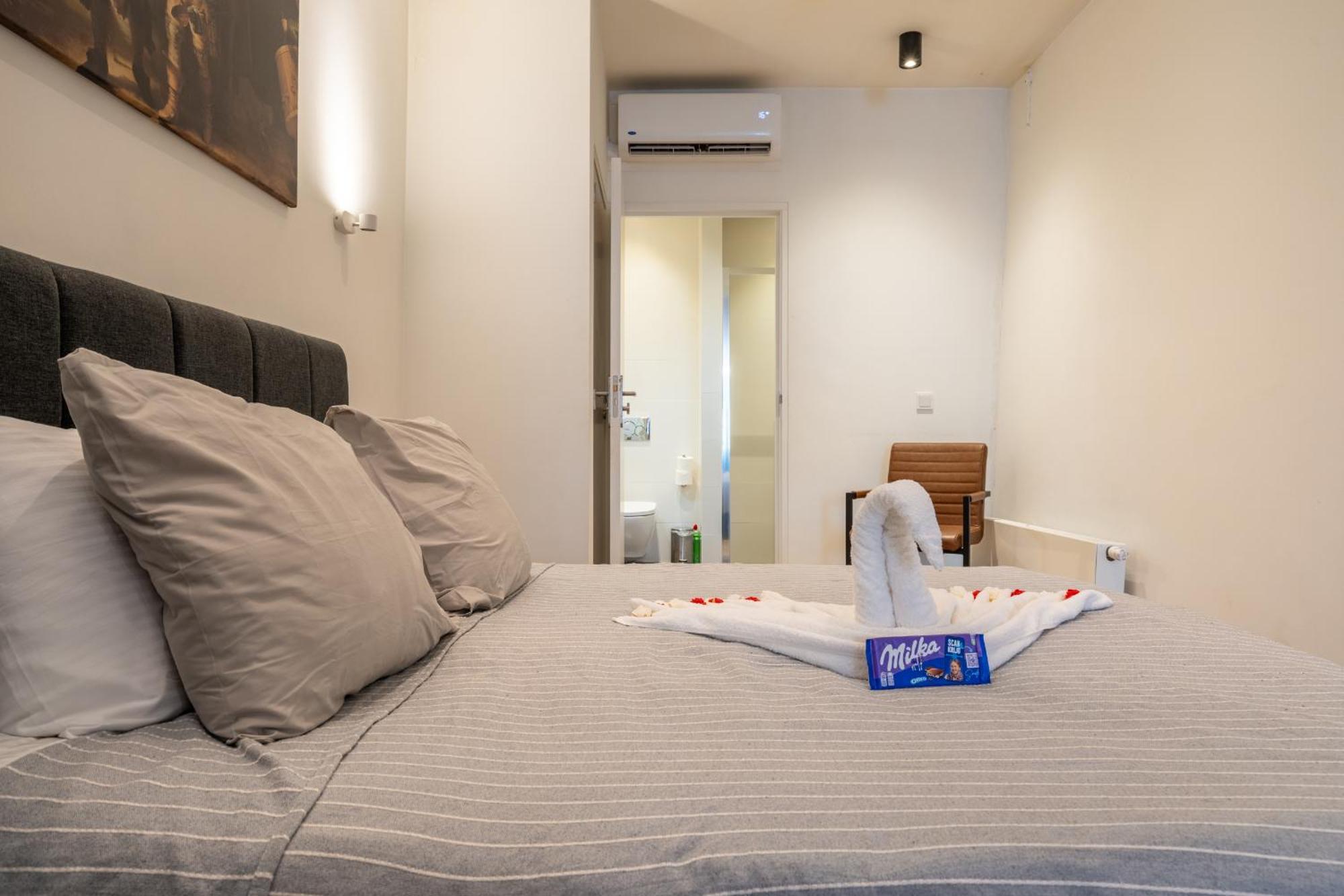Stylish Studio In The Heart Of Breda City Center Экстерьер фото
